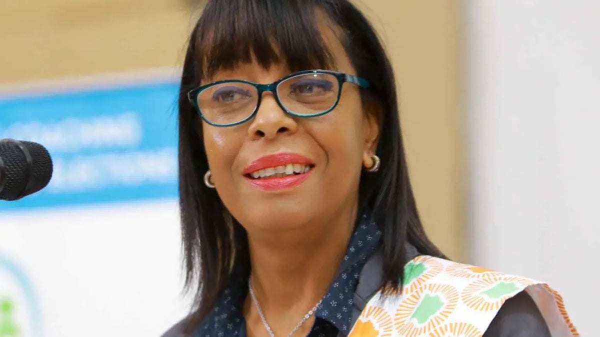 Burkina Faso expels top un official after child rights report