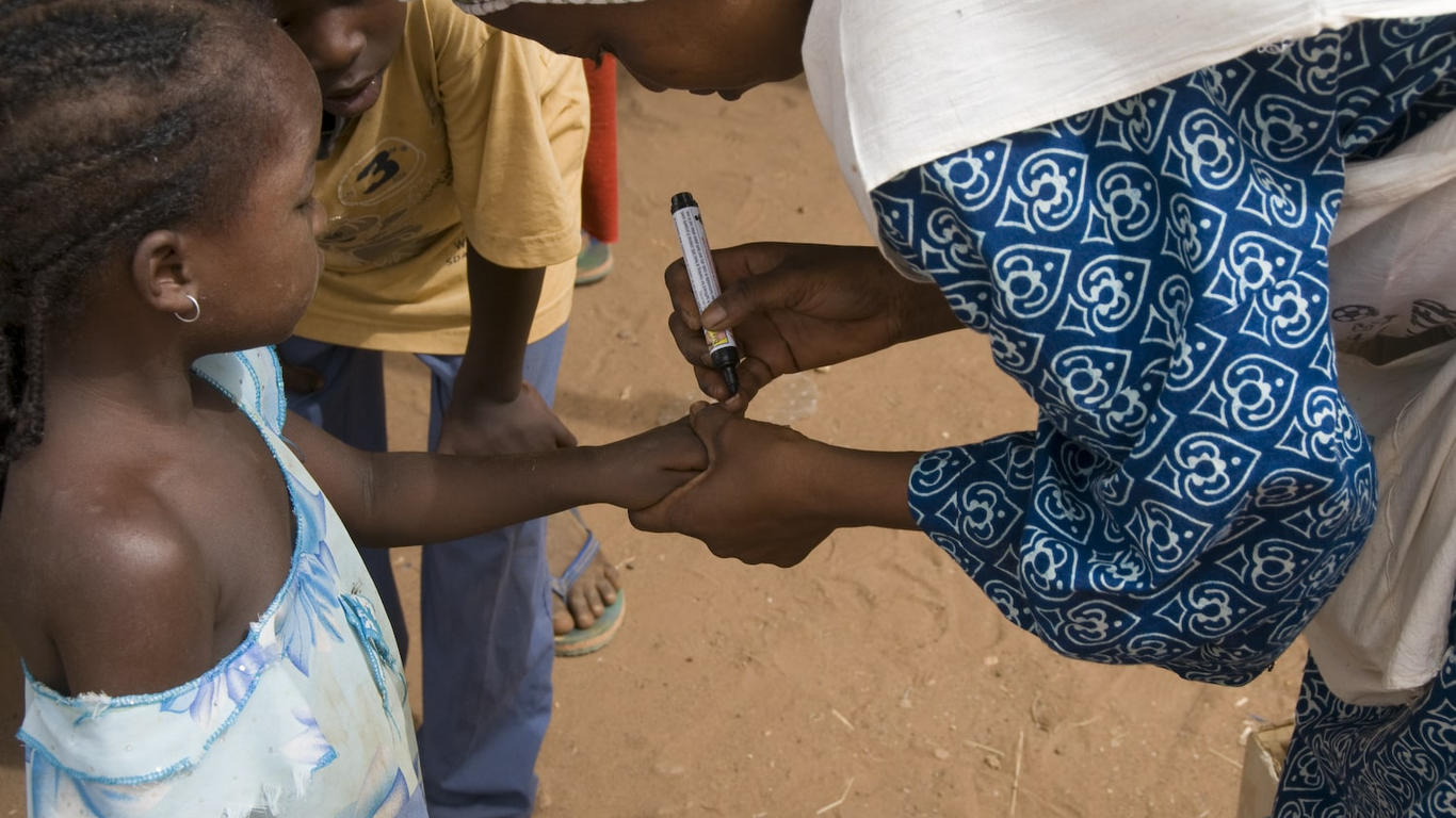 Niger grapples with simultaneous polio and covid outbreaks