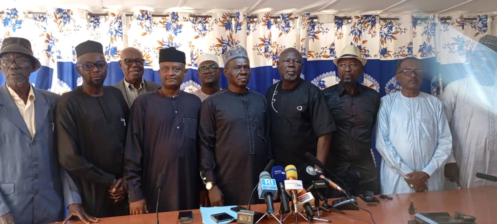 Mali politics english: ex-GCAP leaders granted temporary release on health grounds