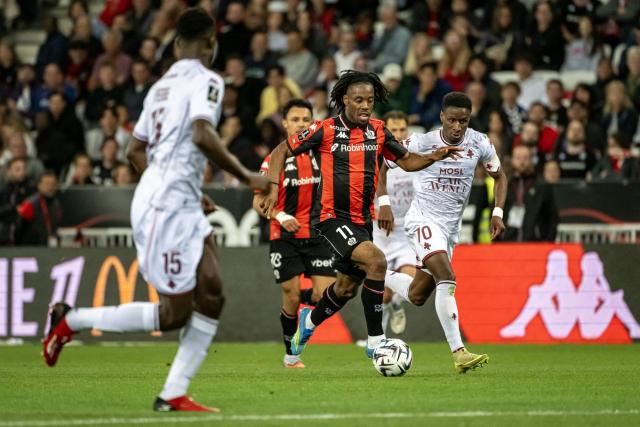 Le Havre et Auxerre se maintiennent en Ligue 1, Nice disputera un barrage contre Saint
