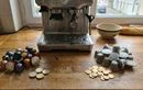 Choisir la meilleure machine à café selon son budget : comparatif des coûts entre les dosettes et les capsules