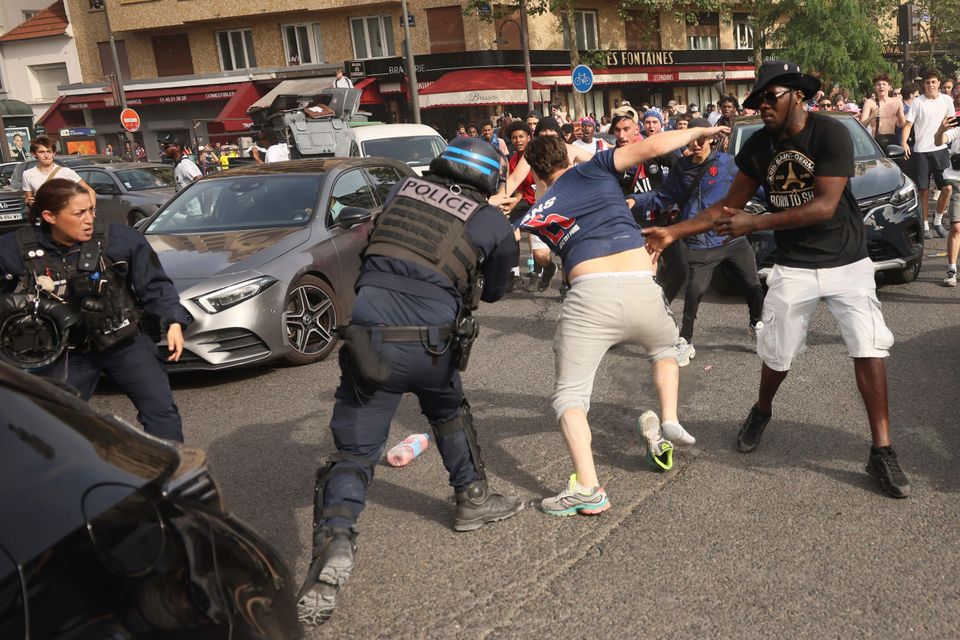 Clashes reported near Parc des Princes.