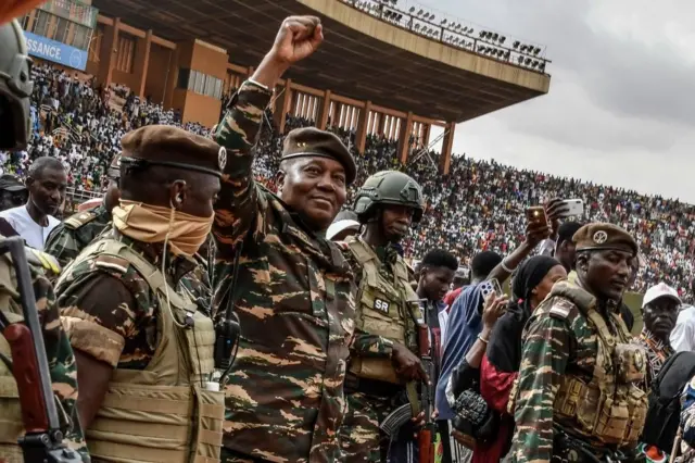 Nigerien officials discussing border closure implications with international partners
