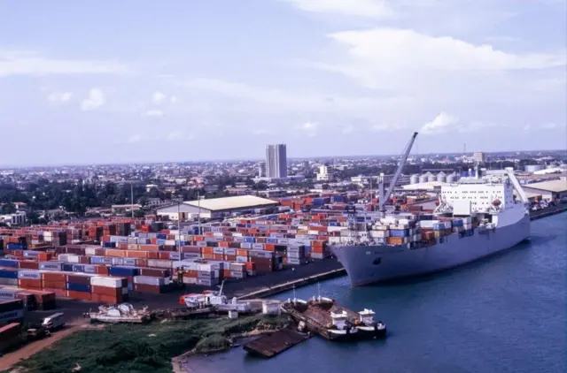 Empty port facilities in Cotonou illustrating economic impact of border closure