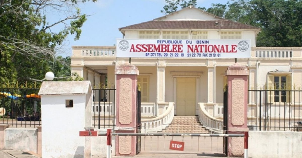 Benin francois silibi sworn in as new mp after louis vlavonou’s senate move