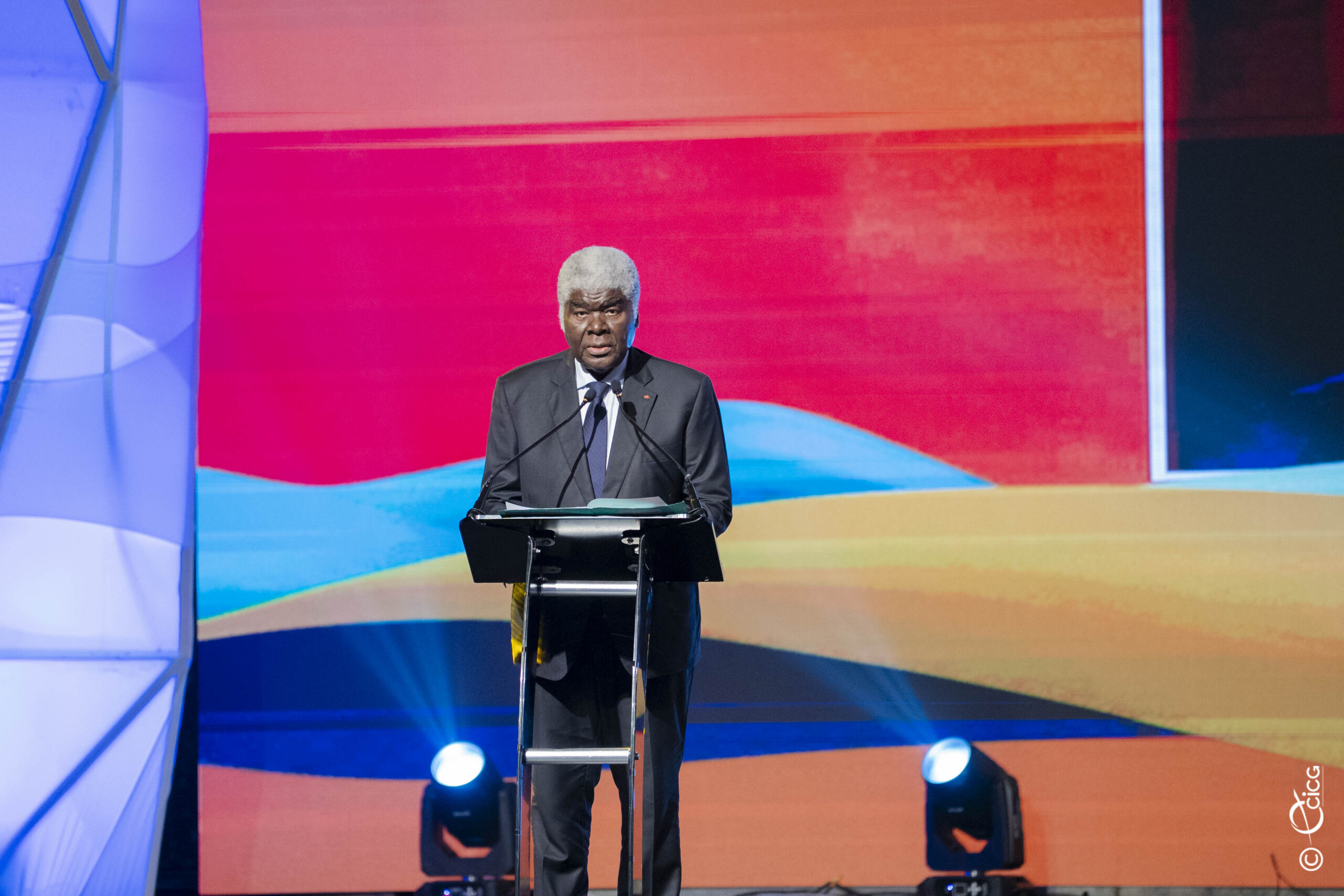 Ivorian prime minister unveils investment opportunities at national development forum 2026-2030