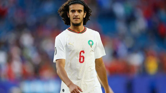 Ayyoub Bouaddi in action for LOSC Lille