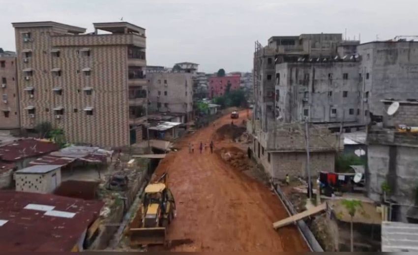 Construction works at Baie des Cochons in Libreville