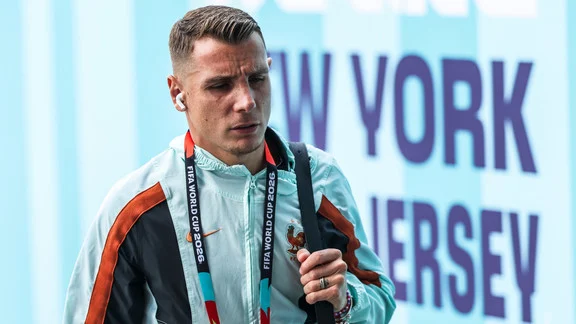 Lucas Digne in action