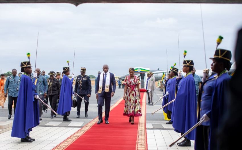 Gabonese President Brice Clotaire Oligui Nguema and First Lady returning to Libreville